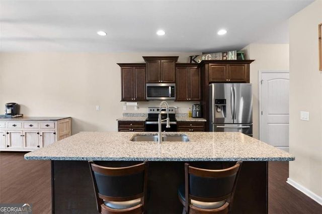 105 Cottage Way, Euharlee, GA 30145