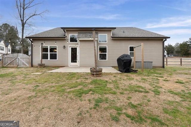 105 Cottage Way, Euharlee, GA 30145