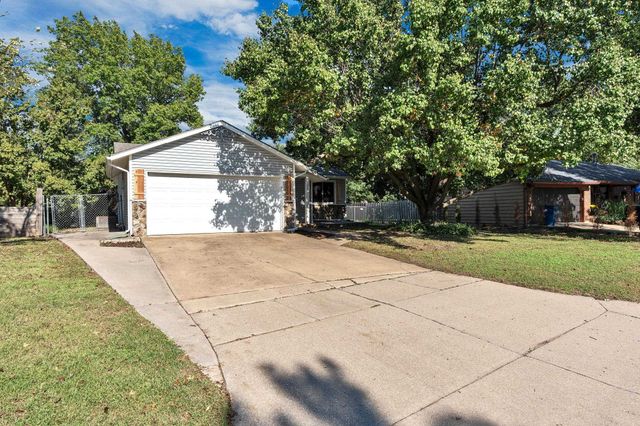 11204 W Jennie St, Wichita, KS 67212
