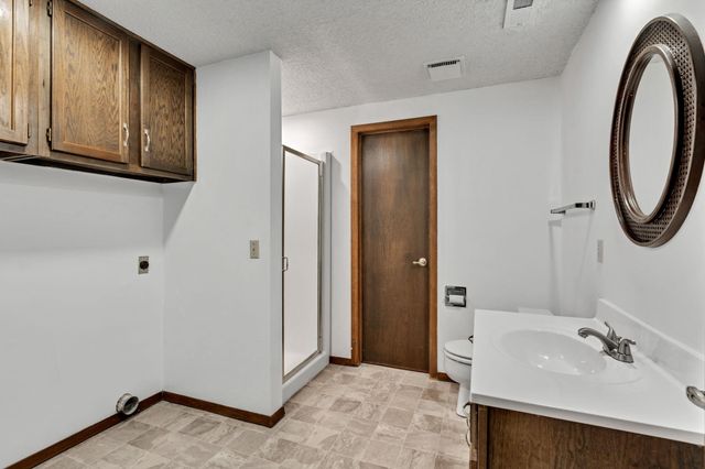 11204 W Jennie St, Wichita, KS 67212