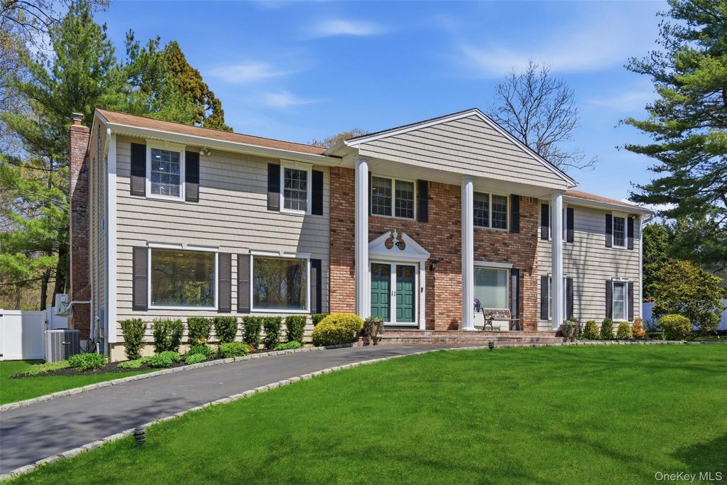 20 Hemingway Drive, Dix Hills, NY 11746