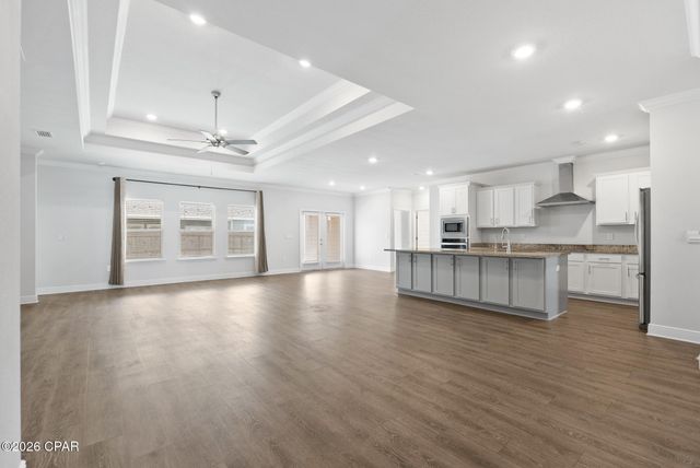 140 Martingale Loop, Lynn Haven, FL 32444