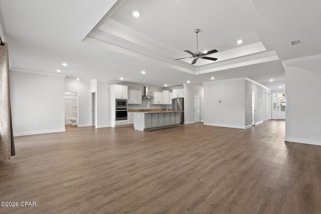 140 Martingale Loop, Lynn Haven, FL 32444