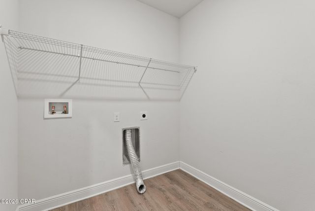 140 Martingale Loop, Lynn Haven, FL 32444