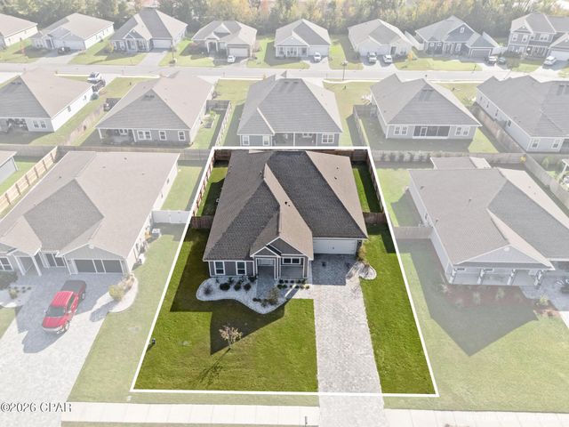 140 Martingale Loop, Lynn Haven, FL 32444