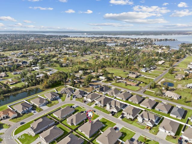 140 Martingale Loop, Lynn Haven, FL 32444