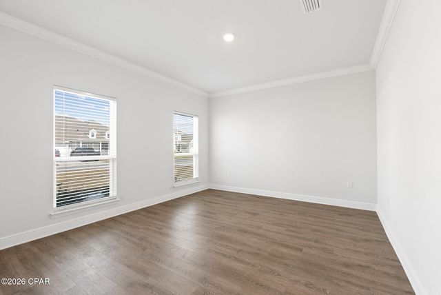 140 Martingale Loop, Lynn Haven, FL 32444