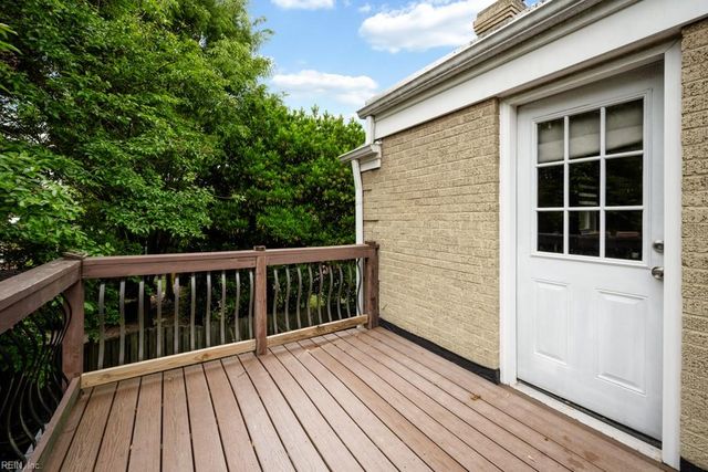 4000 Buchanan DR, Hampton, VA 23669