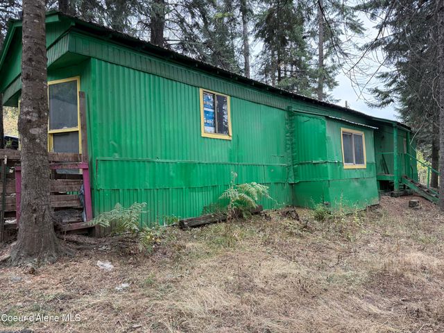 3716 Sanders Rd, St. Maries, ID 83861