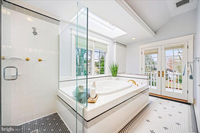 4913 CHEVY CHASE BLVD, Chevy Chase, MD 20815