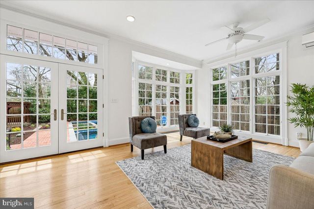 4913 CHEVY CHASE BLVD, Chevy Chase, MD 20815