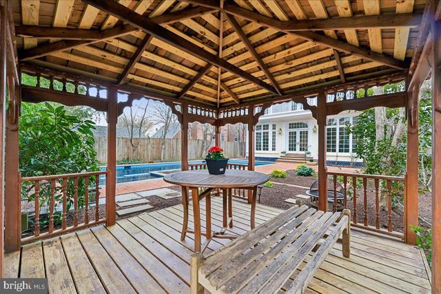 4913 CHEVY CHASE BLVD, Chevy Chase, MD 20815