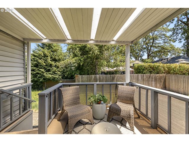 845 CORNELL Ave, Gladstone, OR 97027
