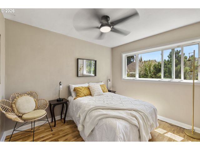 845 CORNELL Ave, Gladstone, OR 97027