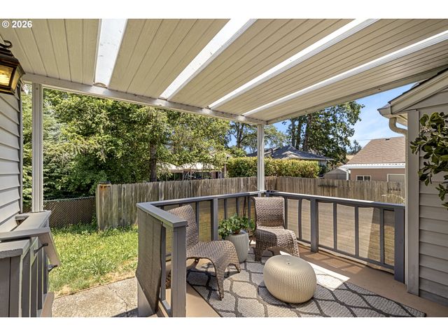 845 CORNELL Ave, Gladstone, OR 97027