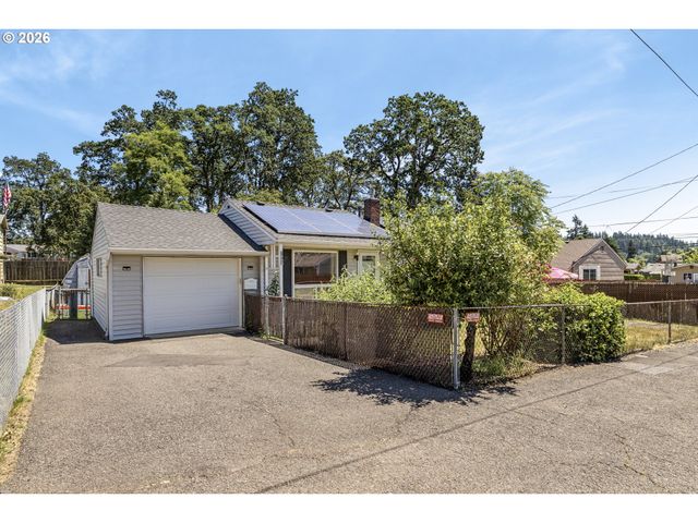 845 CORNELL Ave, Gladstone, OR 97027