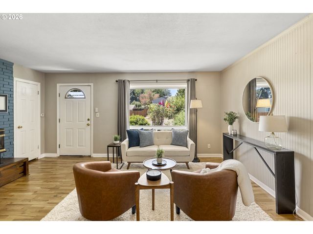845 CORNELL Ave, Gladstone, OR 97027