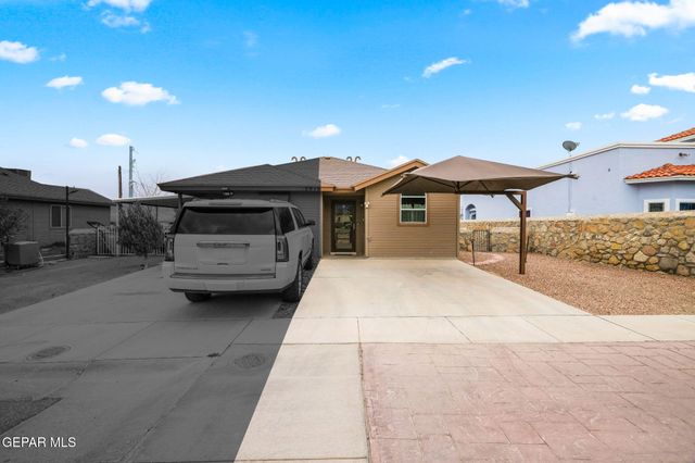 5916 CIELO DE ORO Place B, El Paso, TX 79924