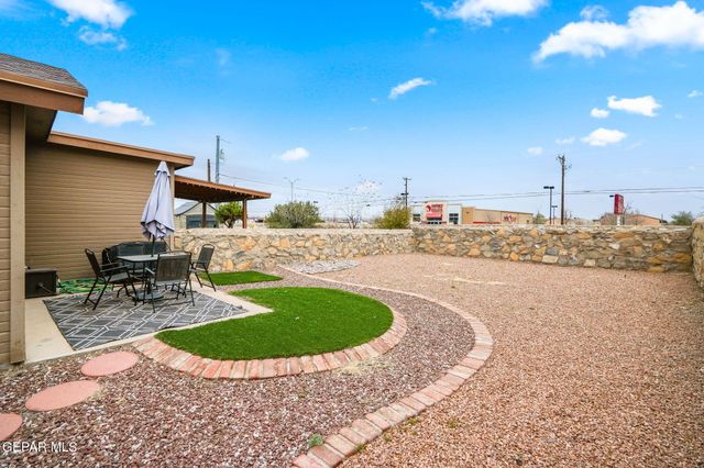 5916 CIELO DE ORO Place B, El Paso, TX 79924