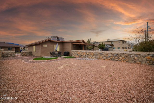 5916 CIELO DE ORO Place B, El Paso, TX 79924