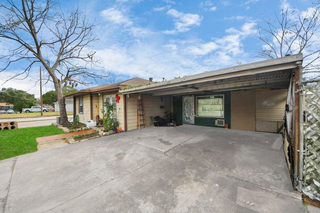 5734 Oriole Street, Houston, TX 77017