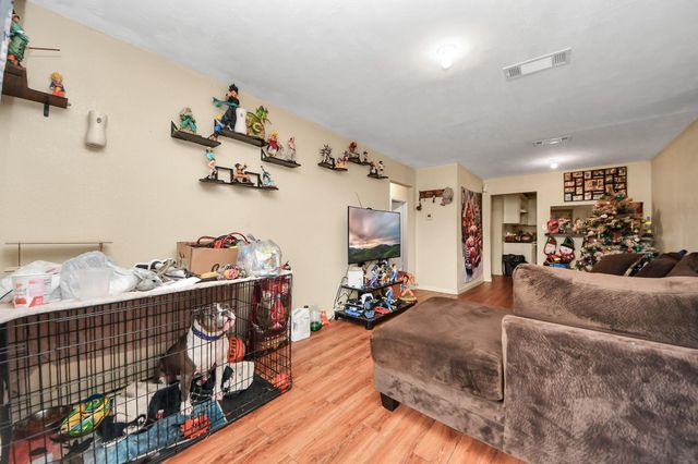 5734 Oriole Street, Houston, TX 77017