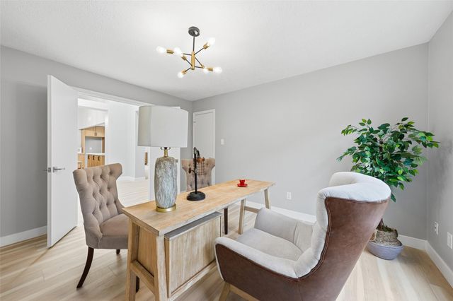 2026 Ashford Hollow Lane, Houston, TX 77077