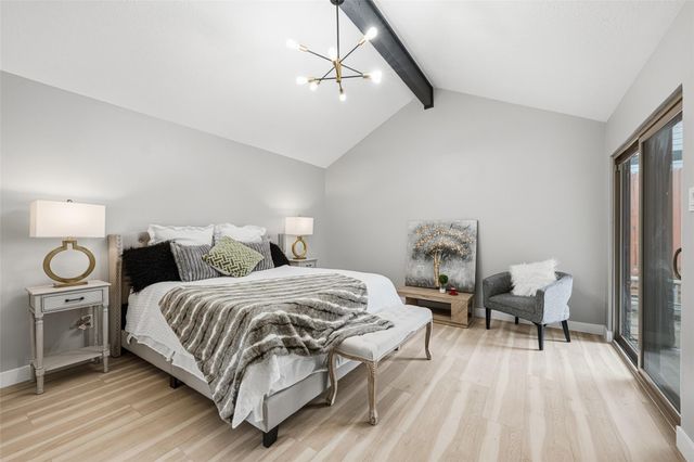 2026 Ashford Hollow Lane, Houston, TX 77077