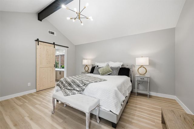 2026 Ashford Hollow Lane, Houston, TX 77077