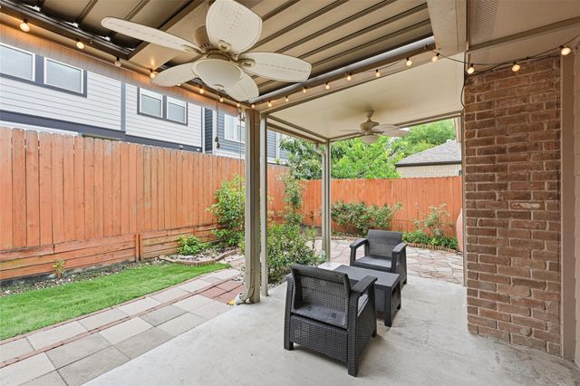 2026 Ashford Hollow Lane, Houston, TX 77077