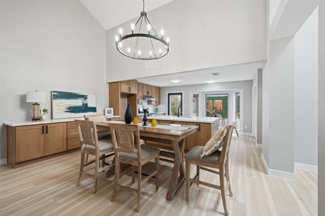 2026 Ashford Hollow Lane, Houston, TX 77077