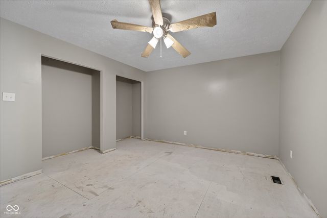 730 Colonial Way, Greenwood, IN 46142