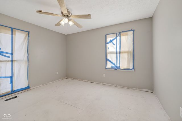 730 Colonial Way, Greenwood, IN 46142