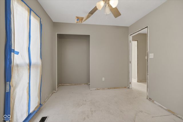 730 Colonial Way, Greenwood, IN 46142