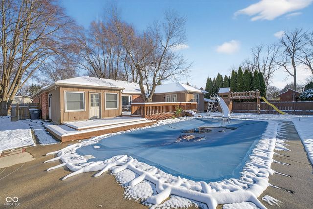 730 Colonial Way, Greenwood, IN 46142