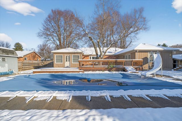 730 Colonial Way, Greenwood, IN 46142