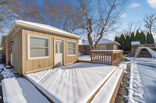 730 Colonial Way, Greenwood, IN 46142