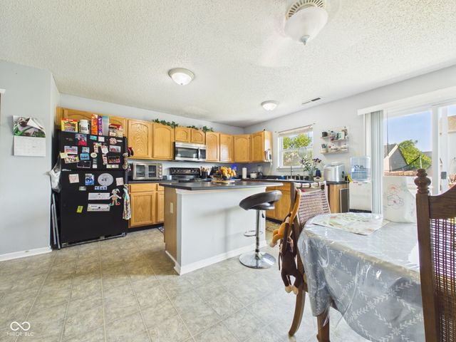 9542 W Constellation Drive, Pendleton, IN 46064