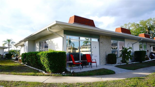 4312 TAHITIAN GARDENS CIRCLE A, Holiday, FL 34691