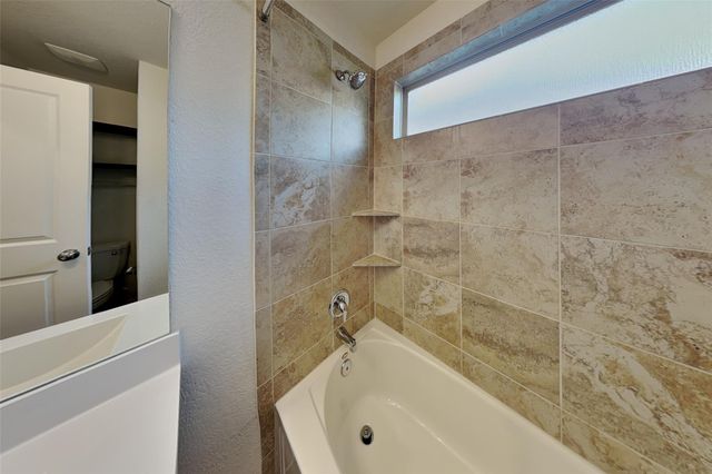 3356 Lauren Nicole LN, Round Rock, TX 78665