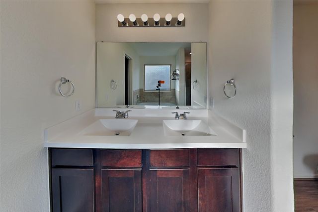 3356 Lauren Nicole LN, Round Rock, TX 78665