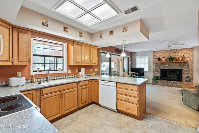 18 Carolina Shores Parkway, Carolina Shores, NC 28467