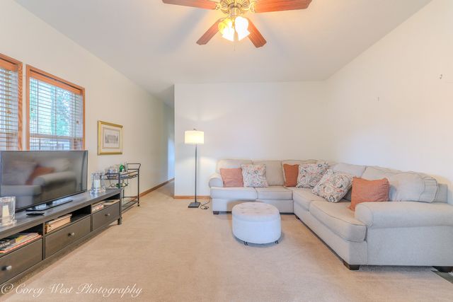 81 Birch Drive, Sandwich, IL 60548