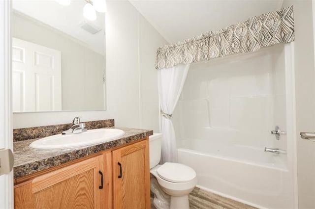 27 Firelite Road, Conway, NH 03818