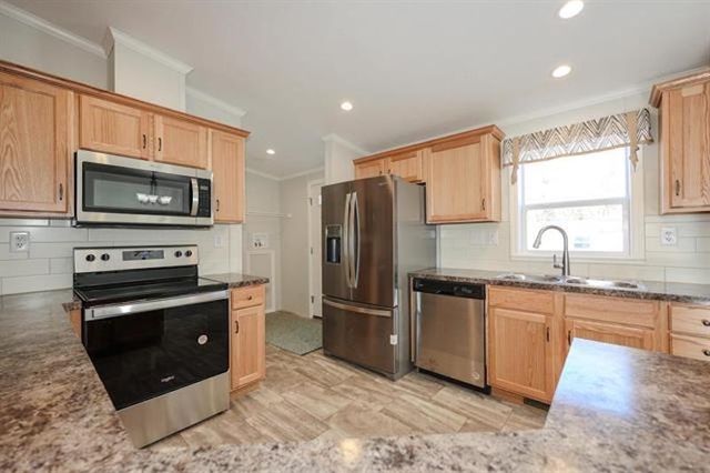 27 Firelite Road, Conway, NH 03818