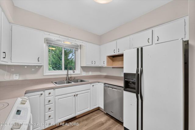 12916 Rambler Road, Dewitt, MI 48820