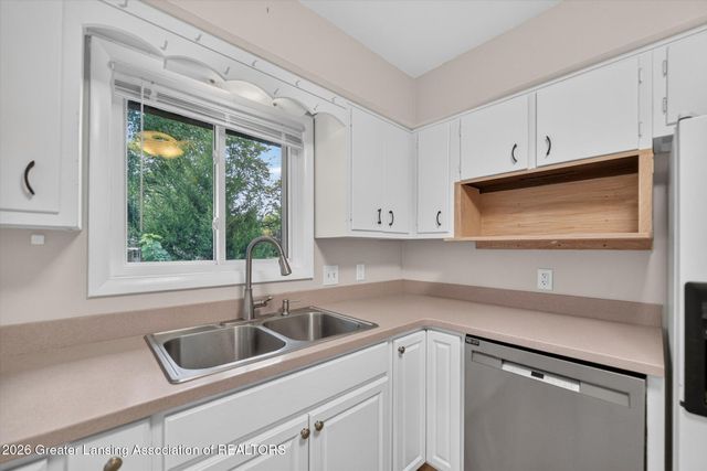 12916 Rambler Road, Dewitt, MI 48820
