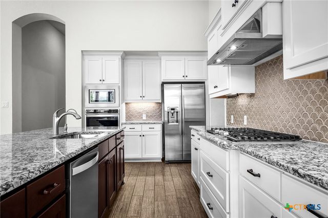 1144 Carriage Loop, New Braunfels, TX 78132