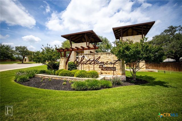 1144 Carriage Loop, New Braunfels, TX 78132