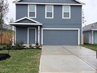 18712 Loom Drive, Conroe, TX 77306